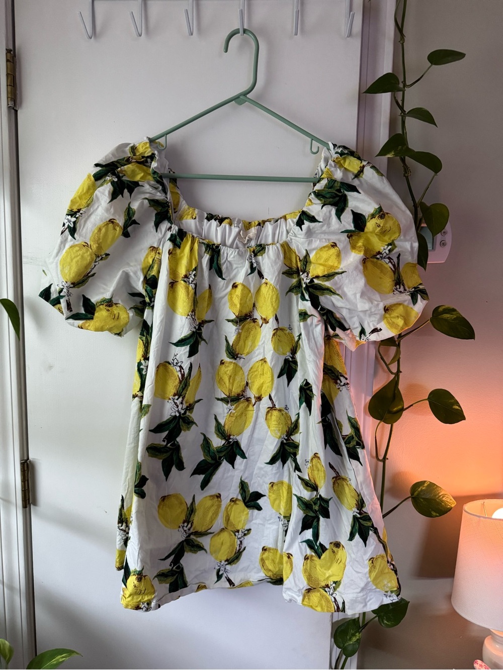 MELLODAY White Lemon Print Puff Sleeve Tunic